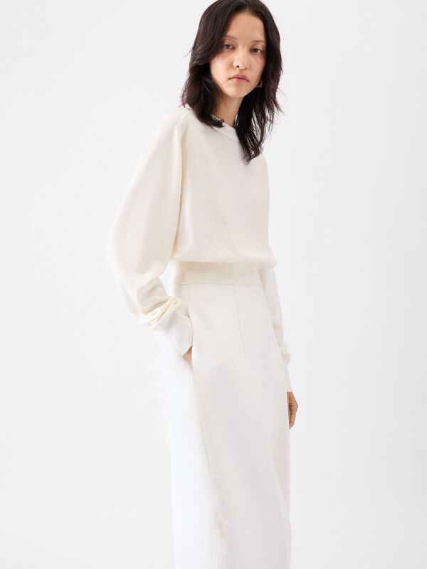The embroidered sweater jacquemus the embroidered sweater