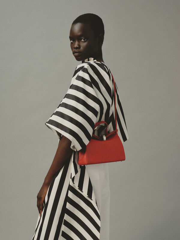 The small Valérie jacquemus the small val rie