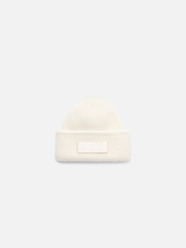The Gros Grain beanie jacquemus the gros grain beanie