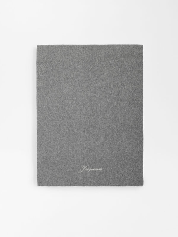 The Tailleur scarf jacquemus وشاح the tailleur