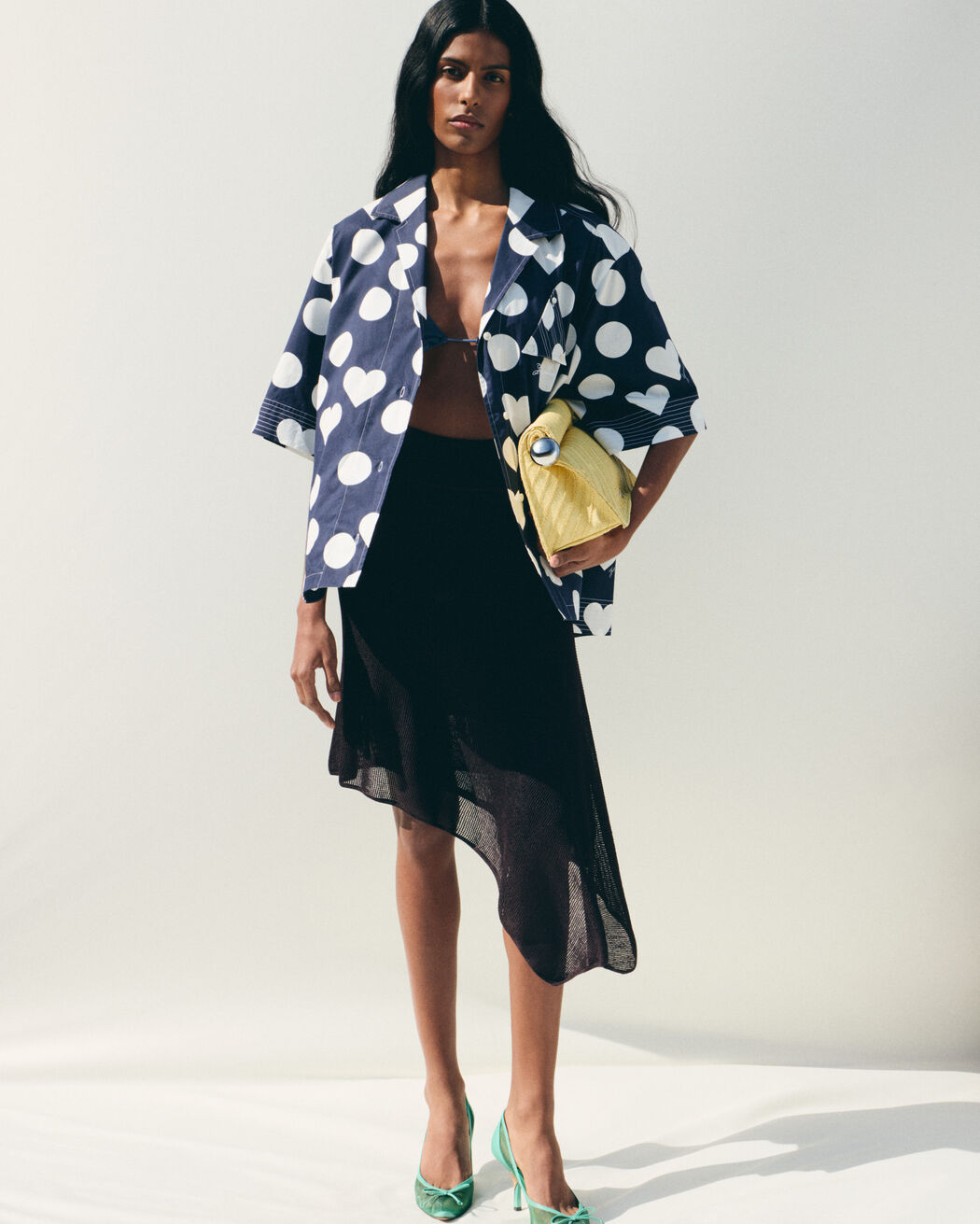 حقيبة كلاتش The small Rond Carré jacquemus حقيبة كلاتش the small rond carr