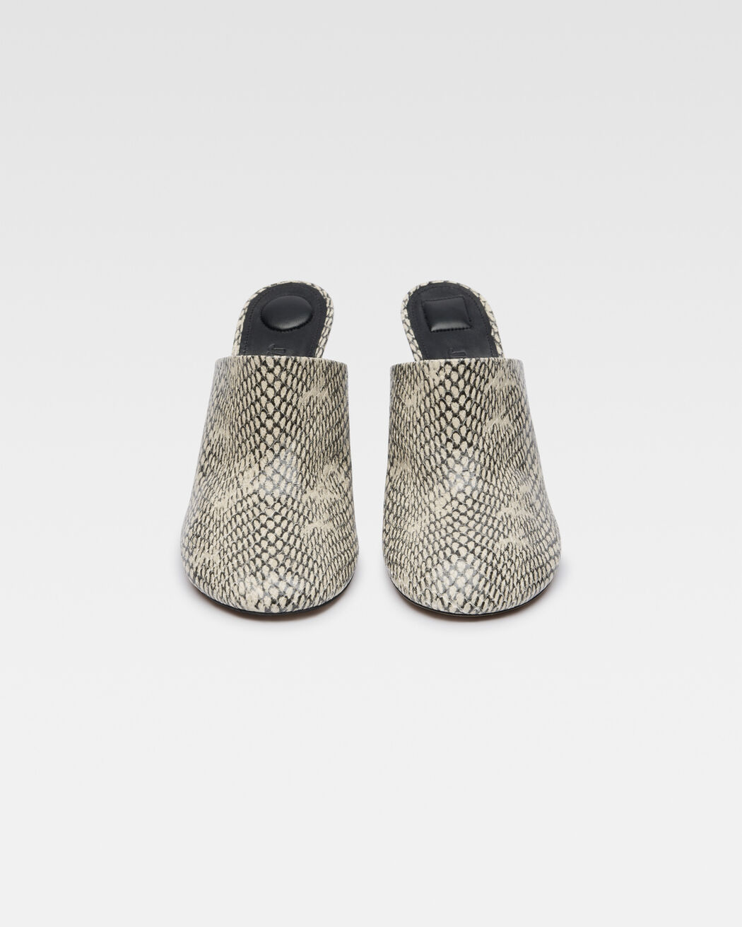 The Bisou mules jacquemus the bisou mules