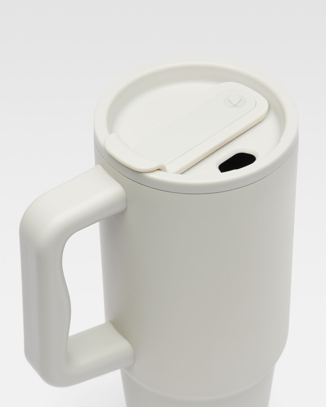 The sports bottle jacquemus the sports bottle