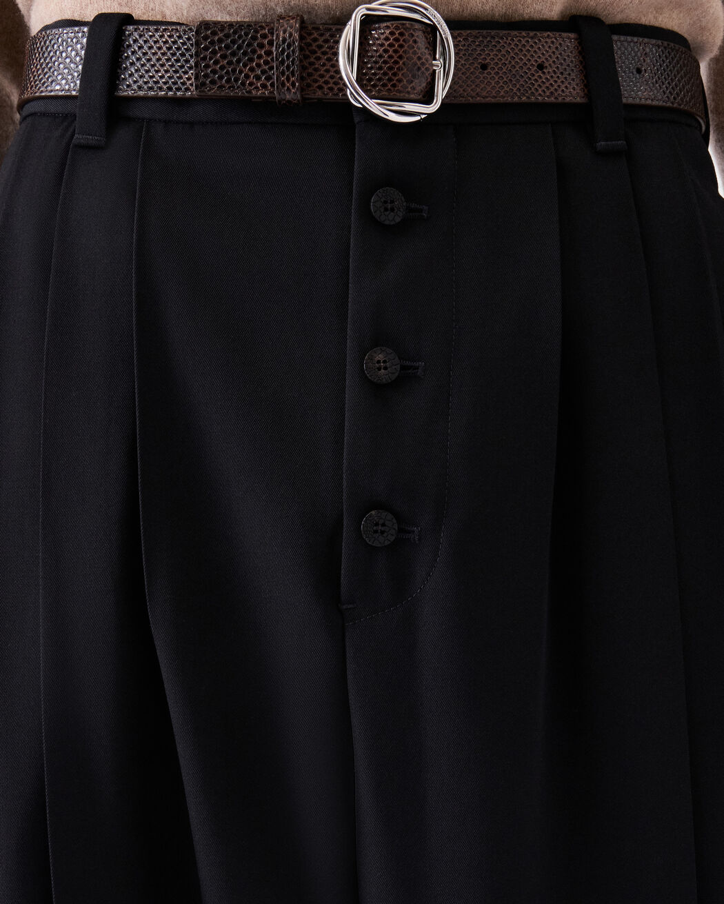 The Fernando pants
jacquemus the fernando pants