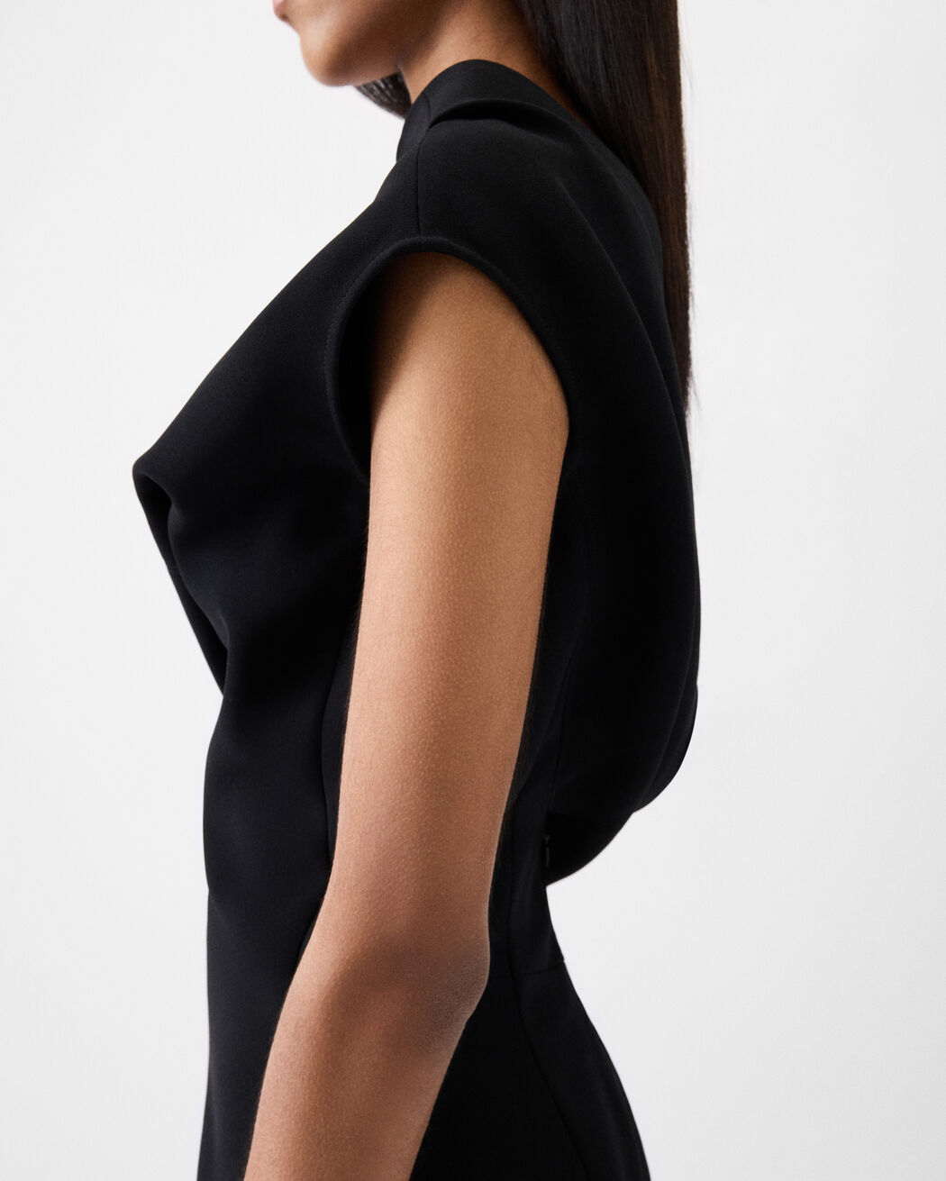 The Pesce short dress jacquemus the pesce short dress