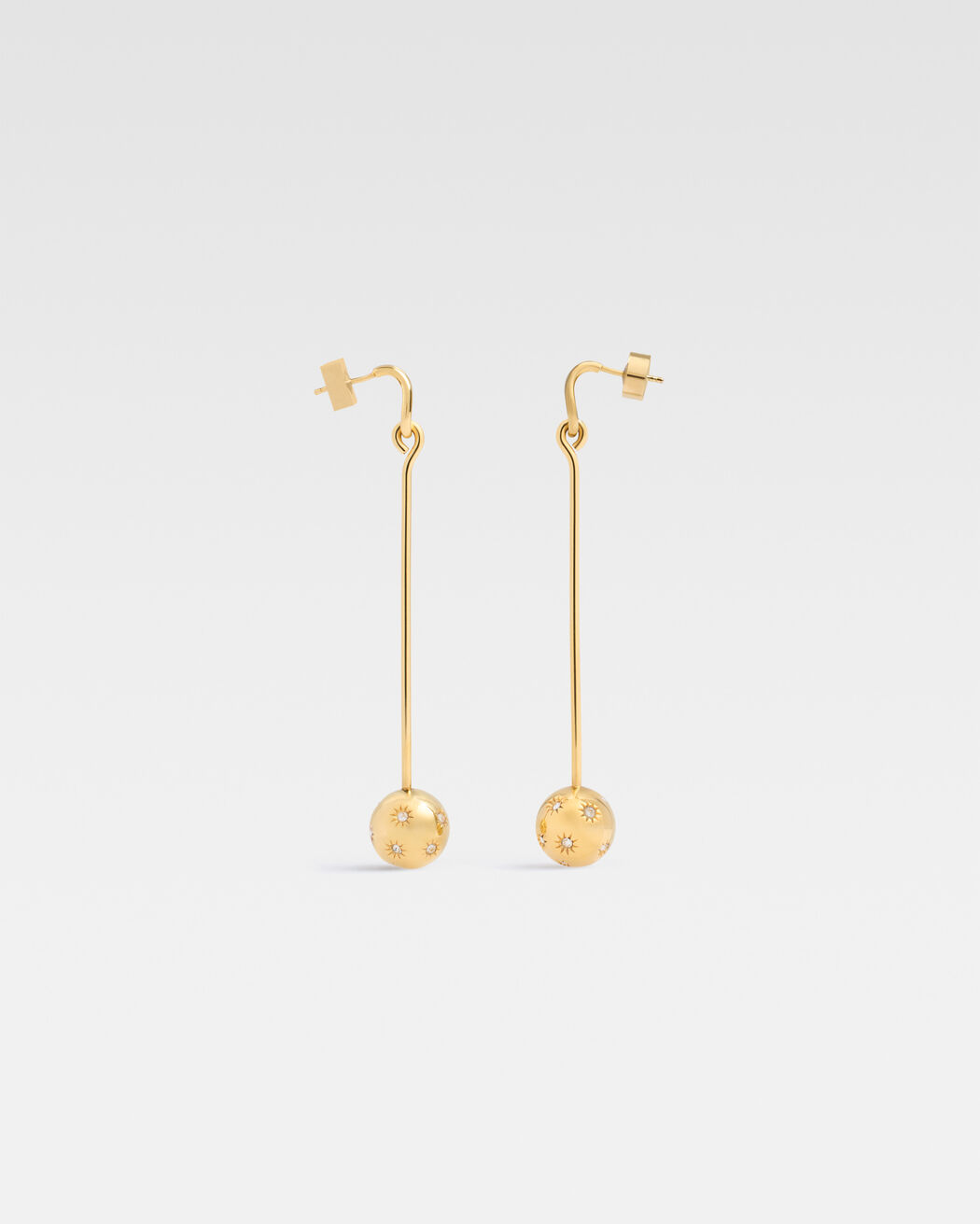 The Nodo earrings jacquemus the nodo earrings