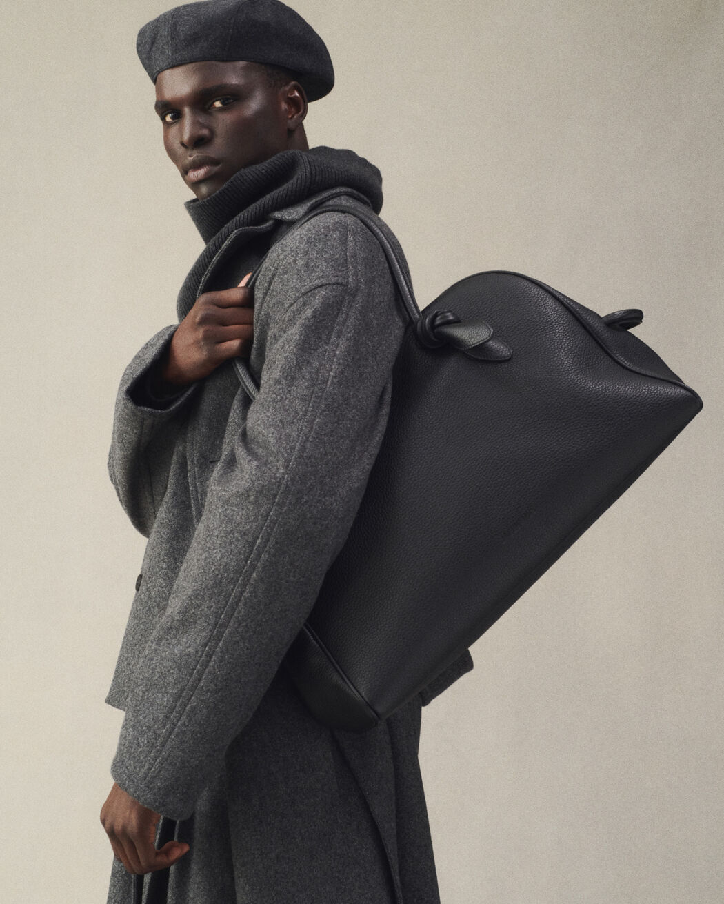 The large Turismo jacquemus the large turismo