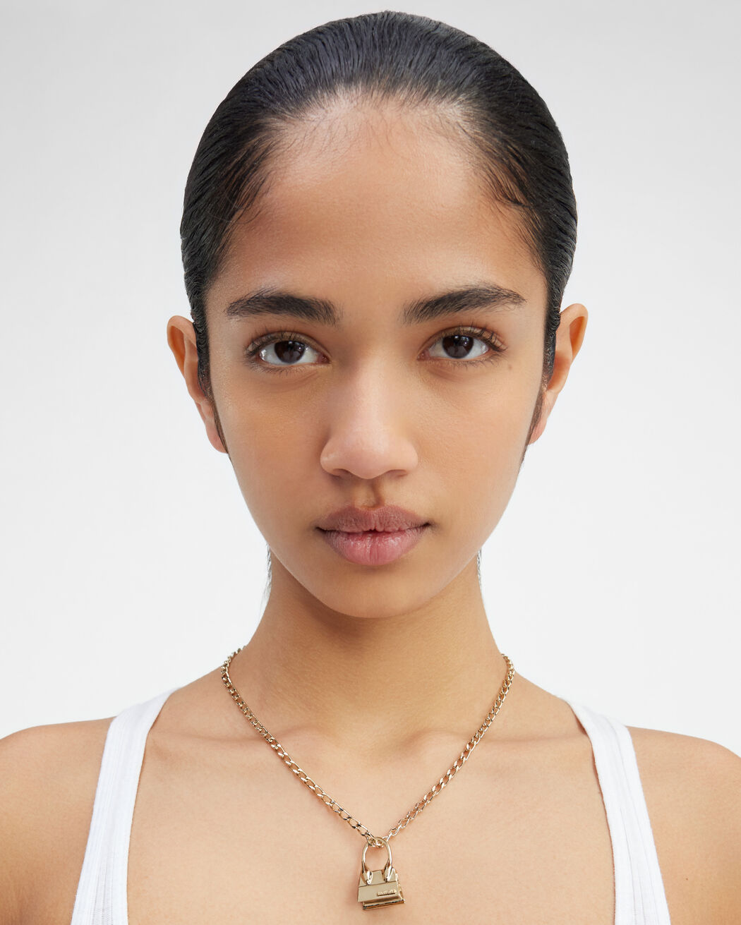 قلادة Le Collier Chiquito jacquemus قلادة le collier chiquito