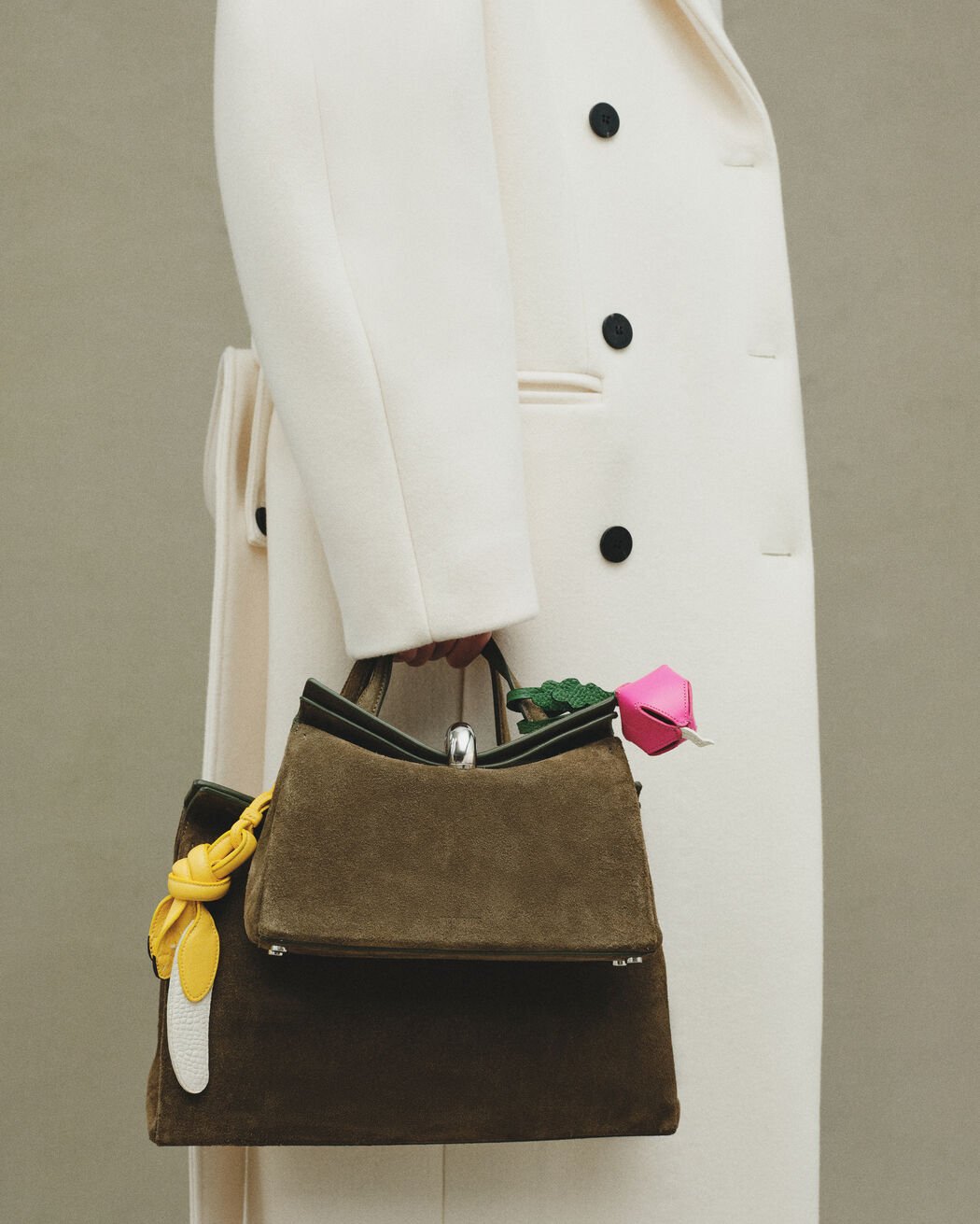 The banana jacquemus the banana