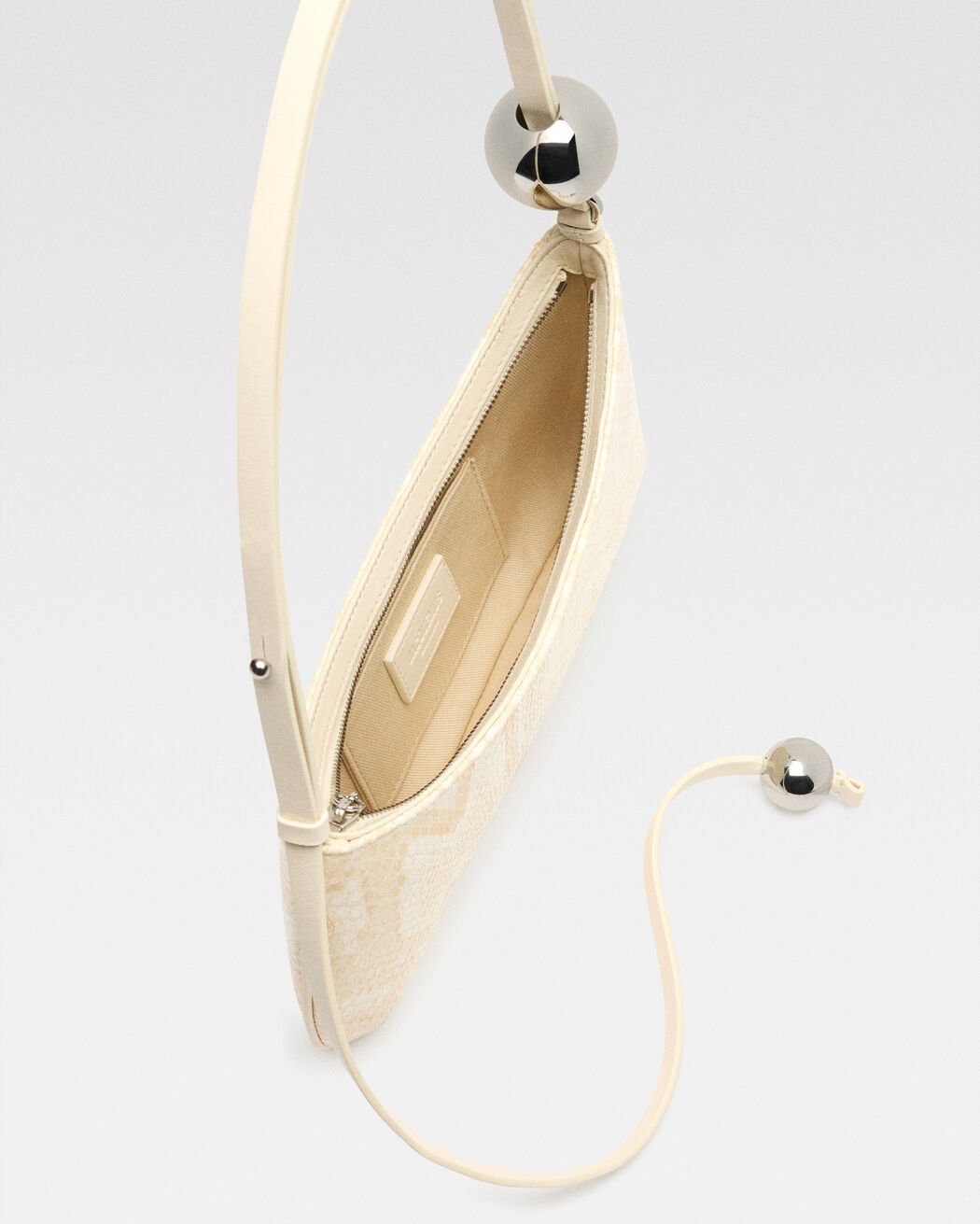 The Bisou Perle jacquemus the bisou perle