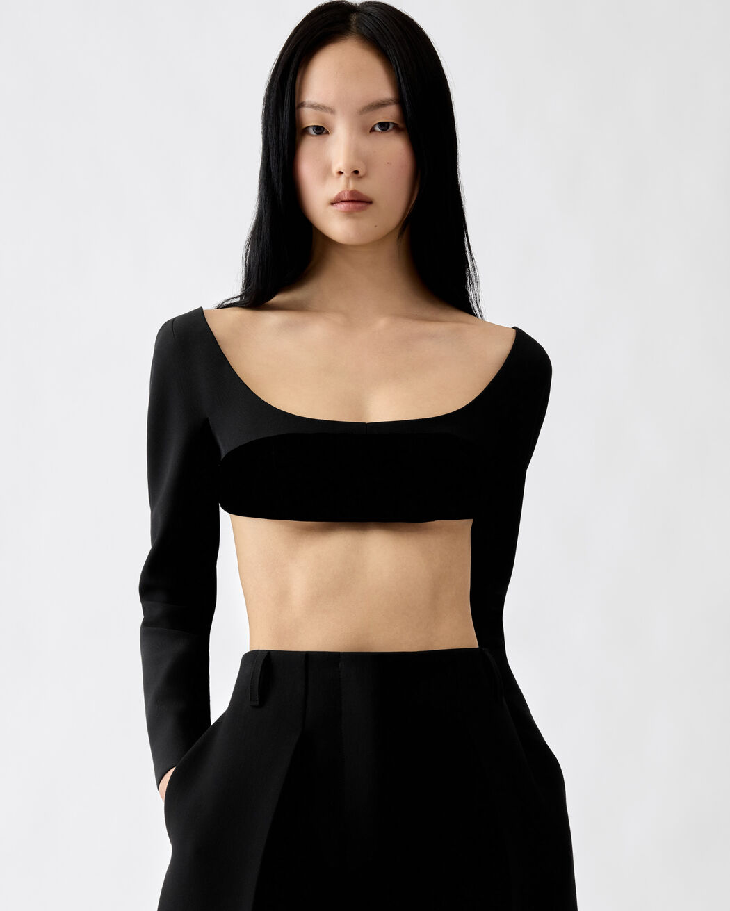 بلوزة قصيرة The Tailleur jacquemus بلوزة قصيرة the tailleur