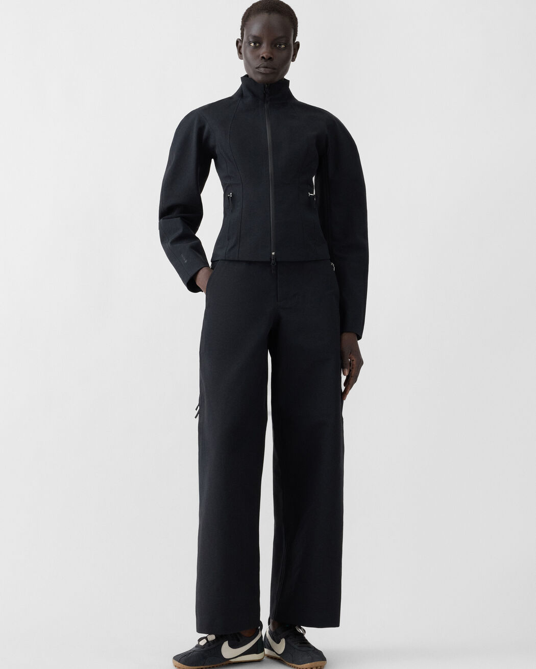 The Gore-Tex Ovalo jacket Jacquemus + Nike the gore tex ovalo jacket jacquemus nike