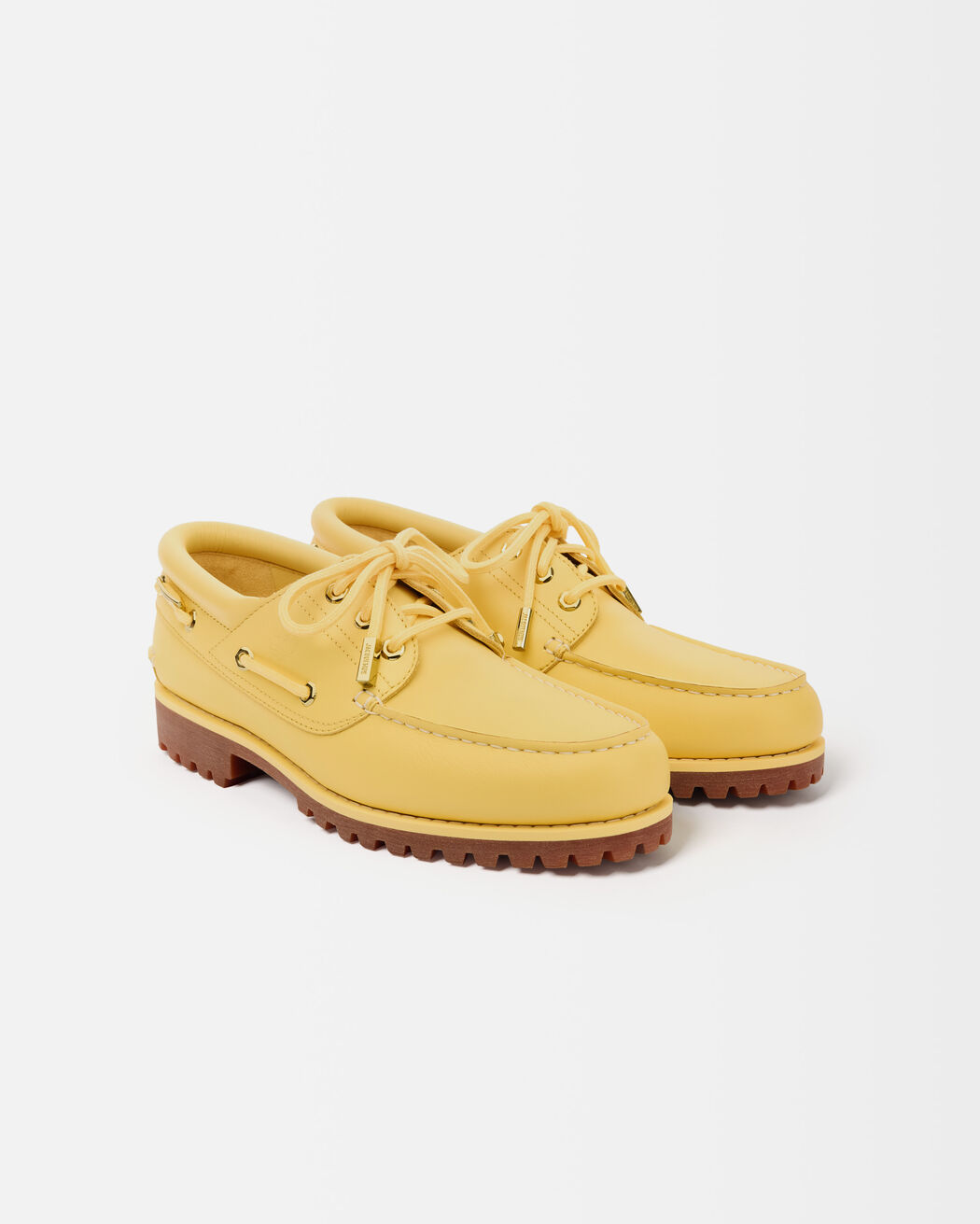 The JACQUEMUS+TIMBERLAND boat shoe the jacquemus timberland boat shoe