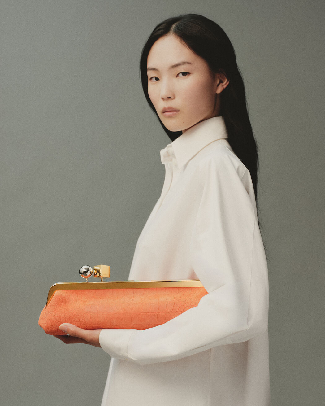 The Salon clutch jacquemus the salon clutch