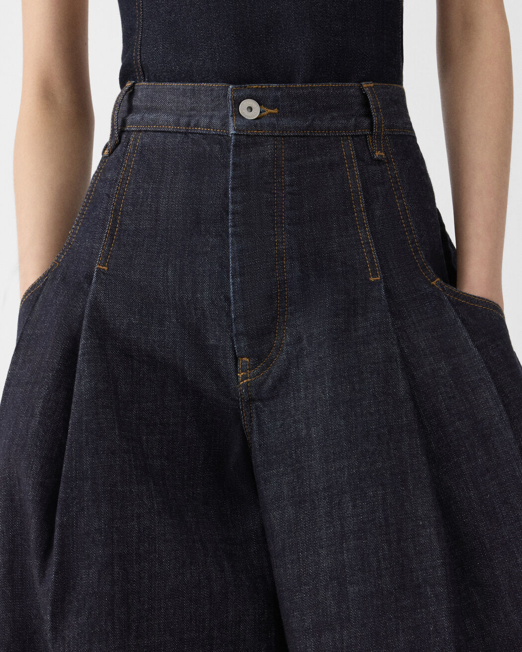 The Souro de-Nîmes denim pants jacquemus the souro de n mes denim pants