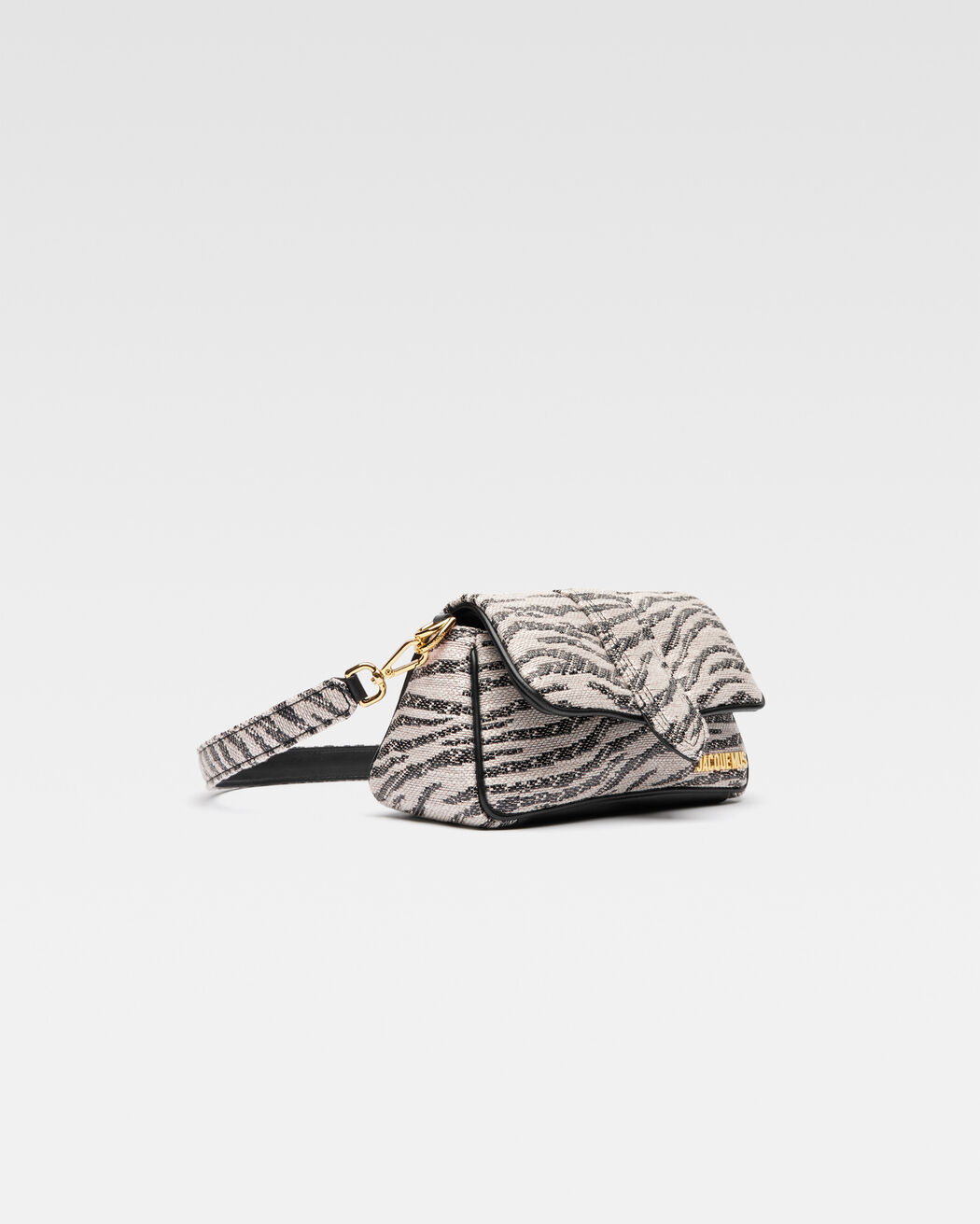 The small Bambimou jacquemus the small bambimou