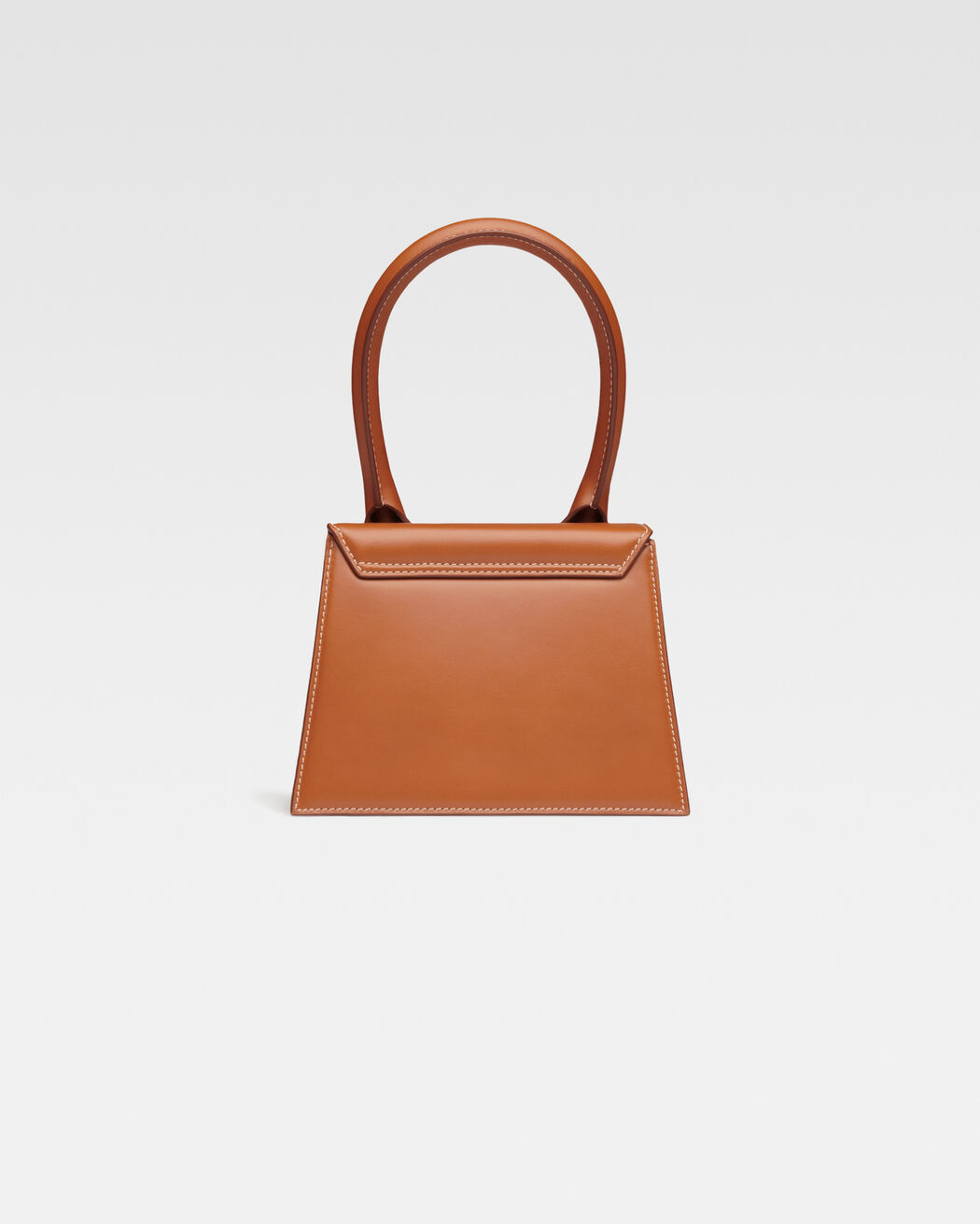 The medium Chiquito jacquemus the medium chiquito