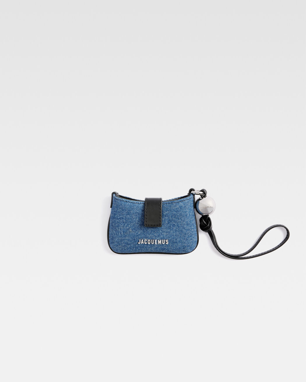 حافظة بطاقات Le Porte Bisou jacquemus حافظة بطاقات le porte bisou