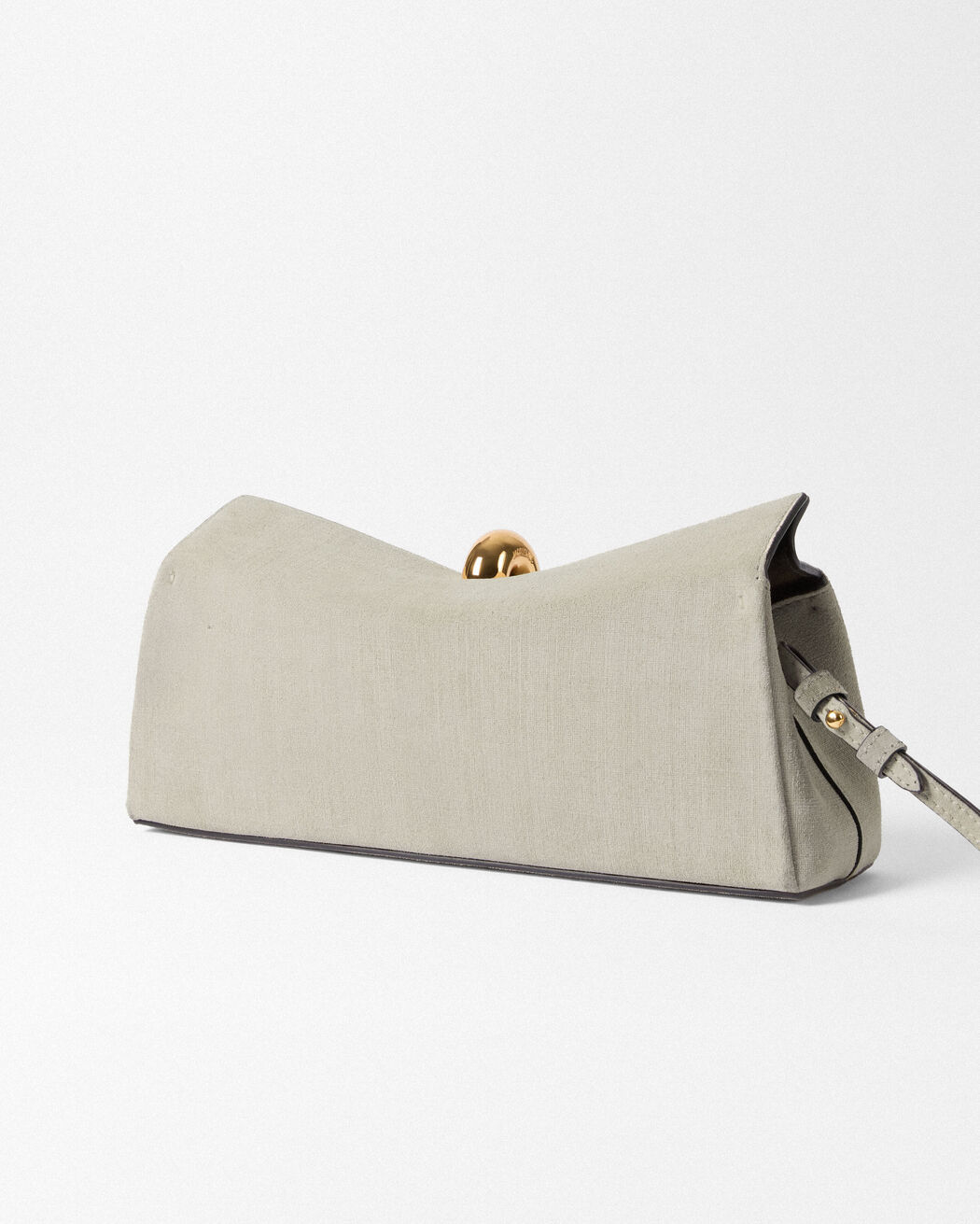 The Valérie clutch jacquemus the val rie clutch