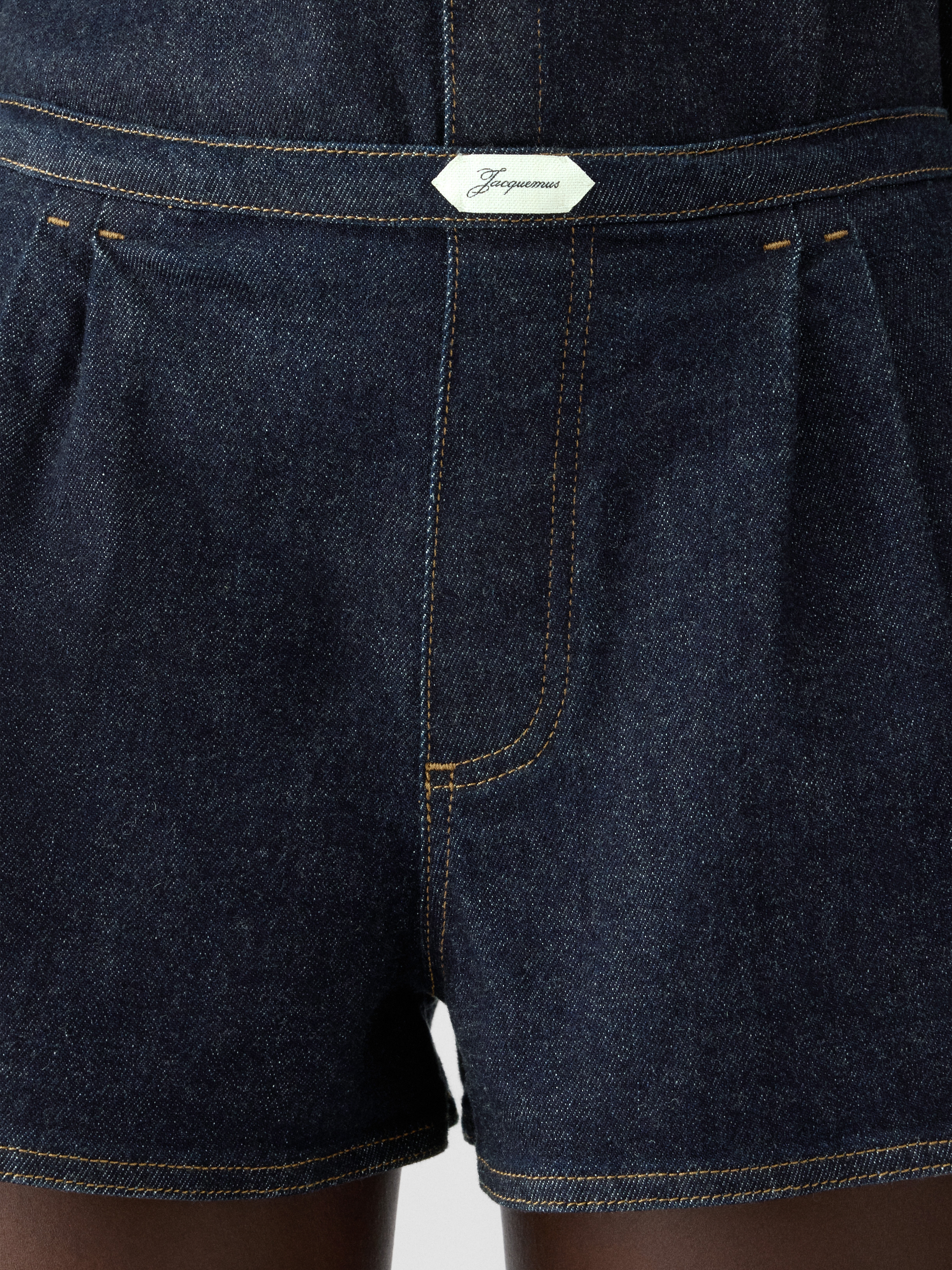 The Amelo De-nîmes Denim Shorts
