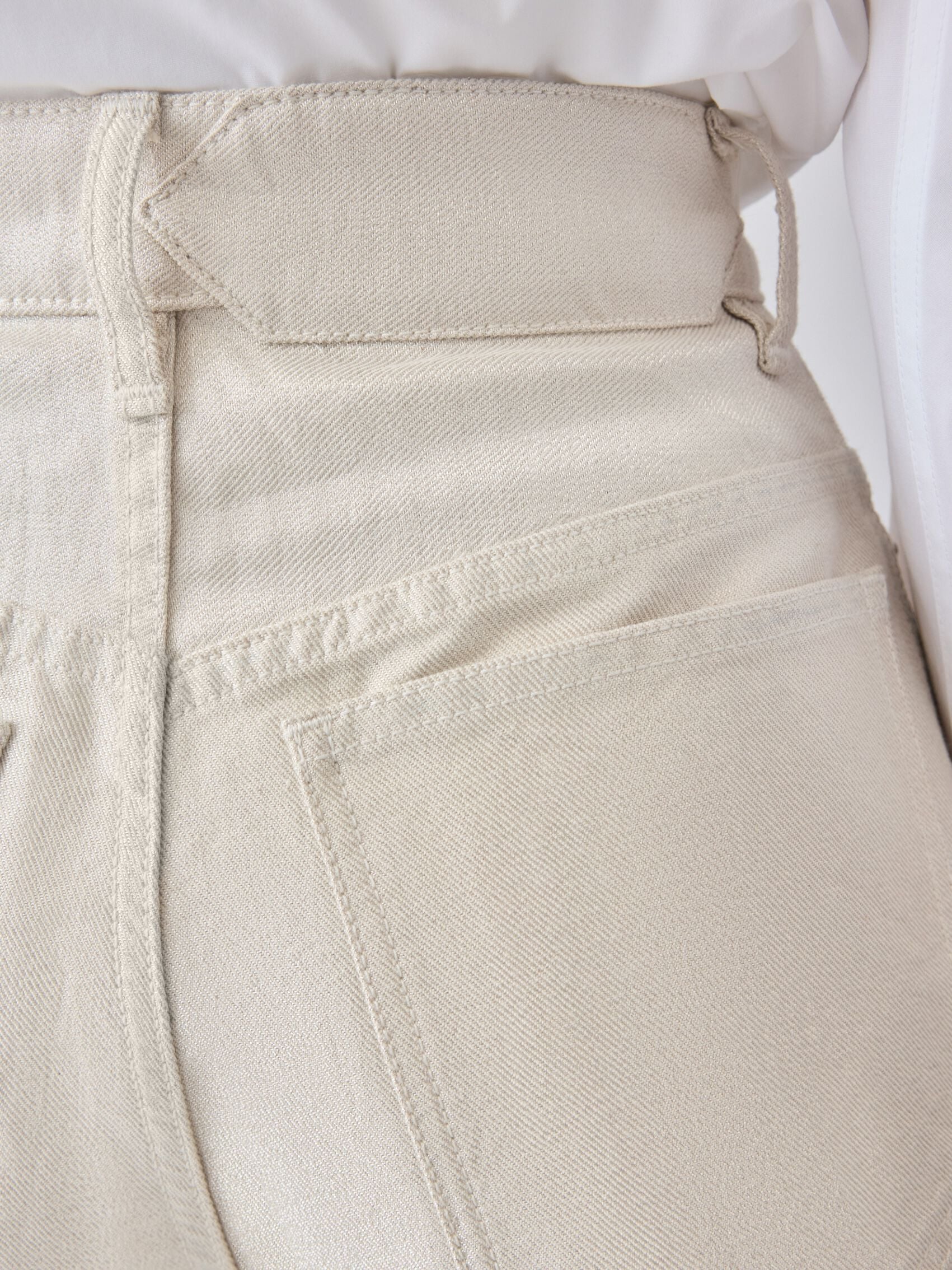 The De-nîmes Ovalo Denim Pants