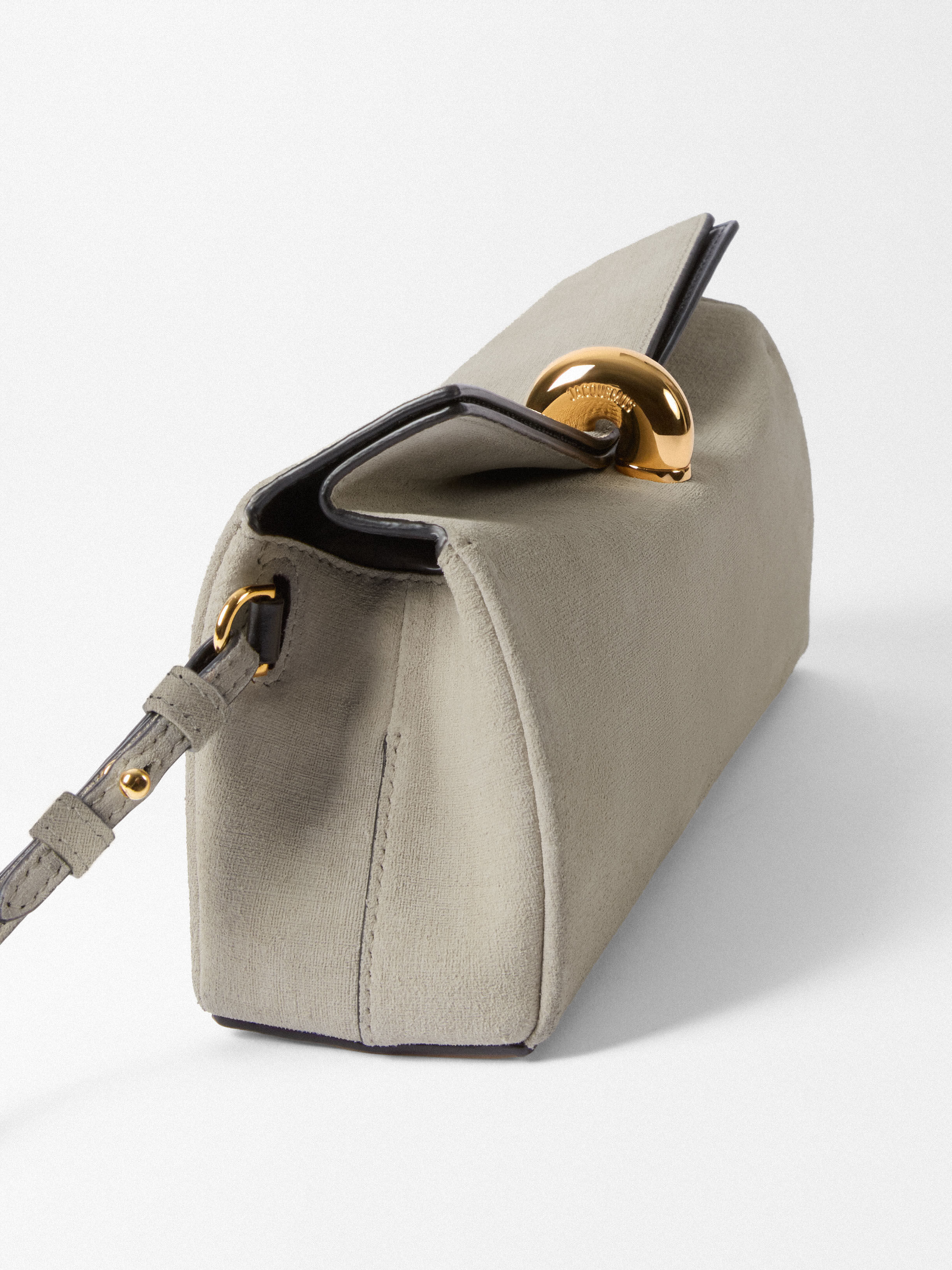 The Valérie Clutch