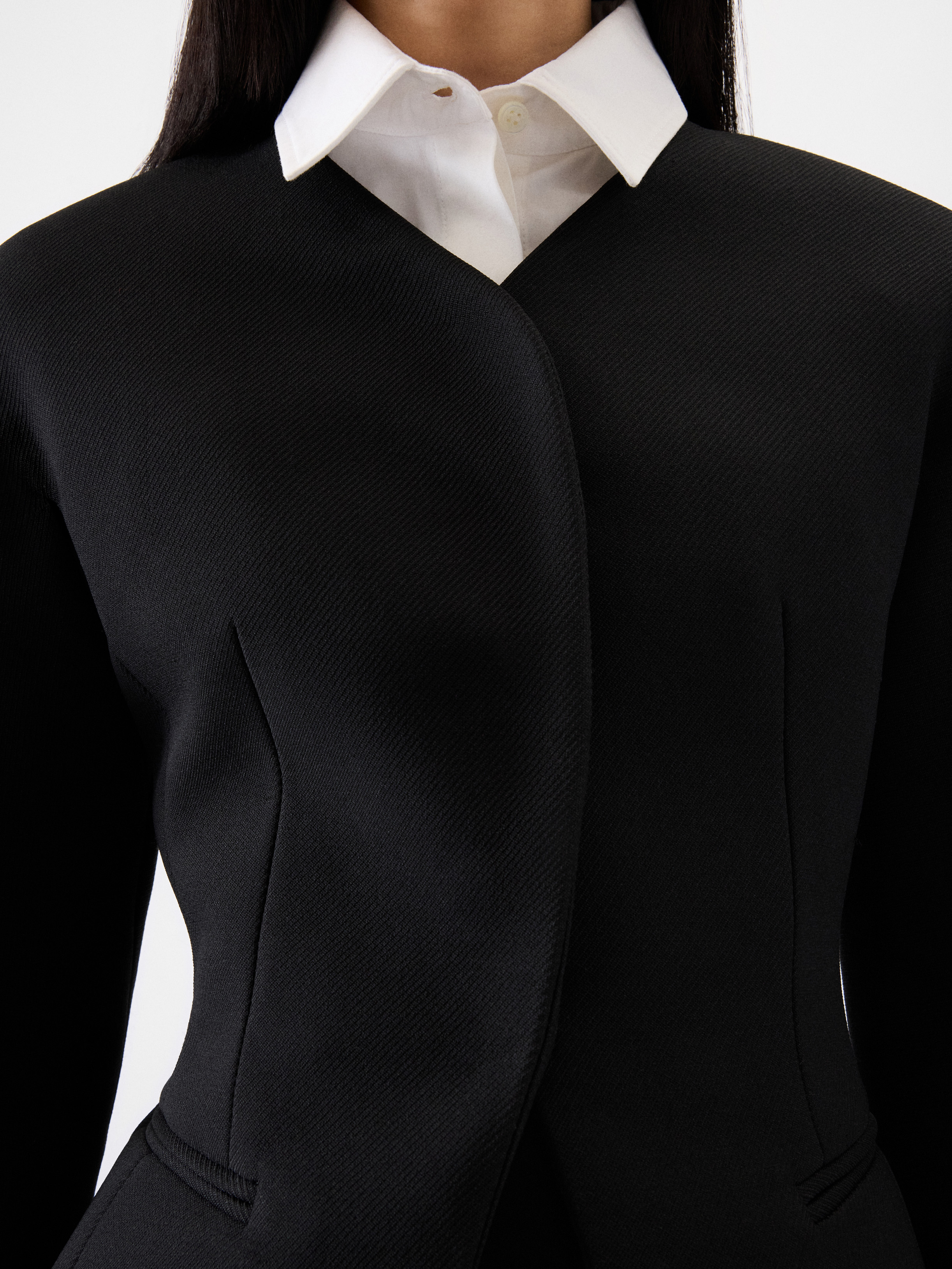 The Mini Ovalo Jacket