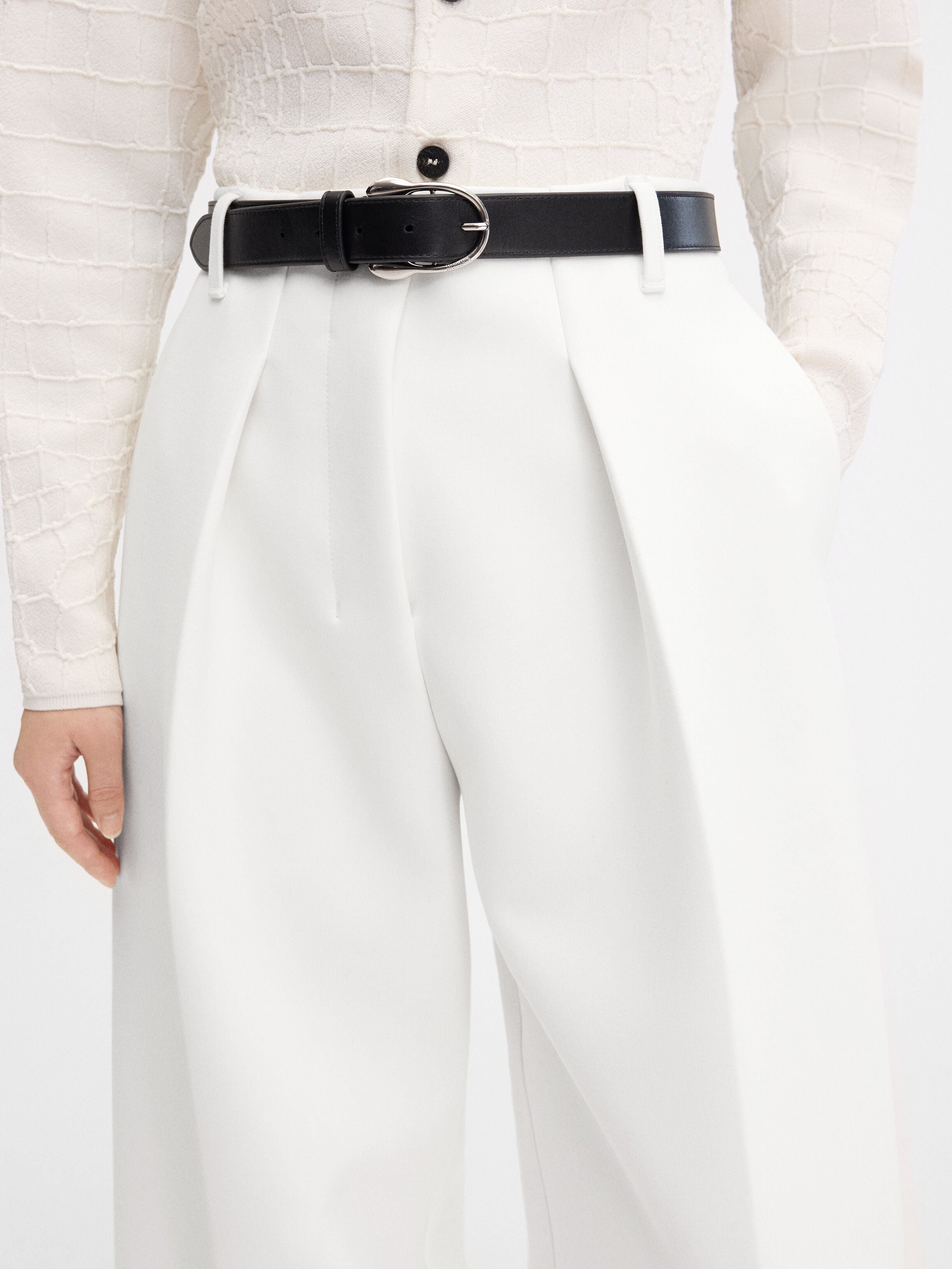 The Ovalo Pants