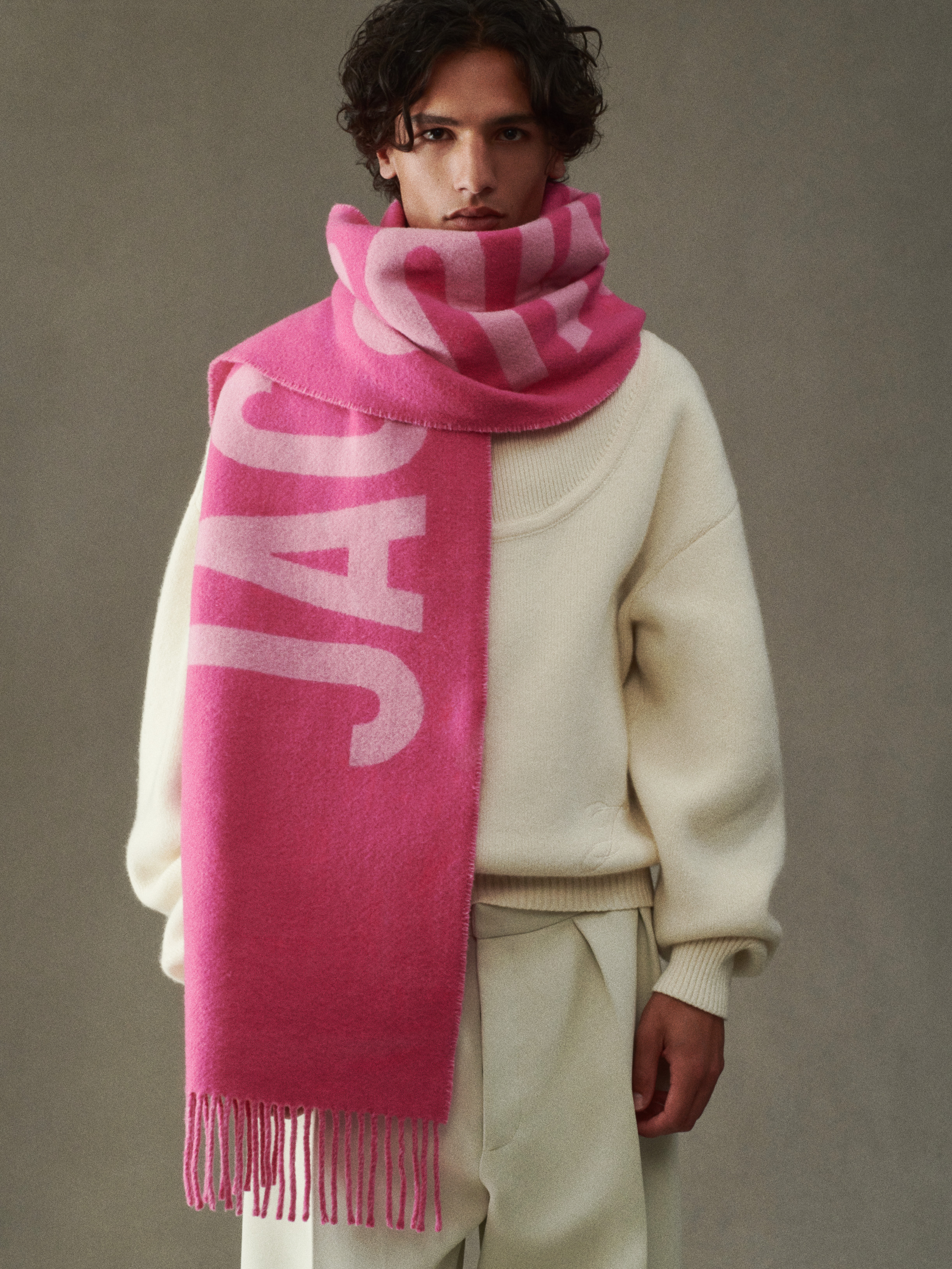 The Jacquemus Scarf