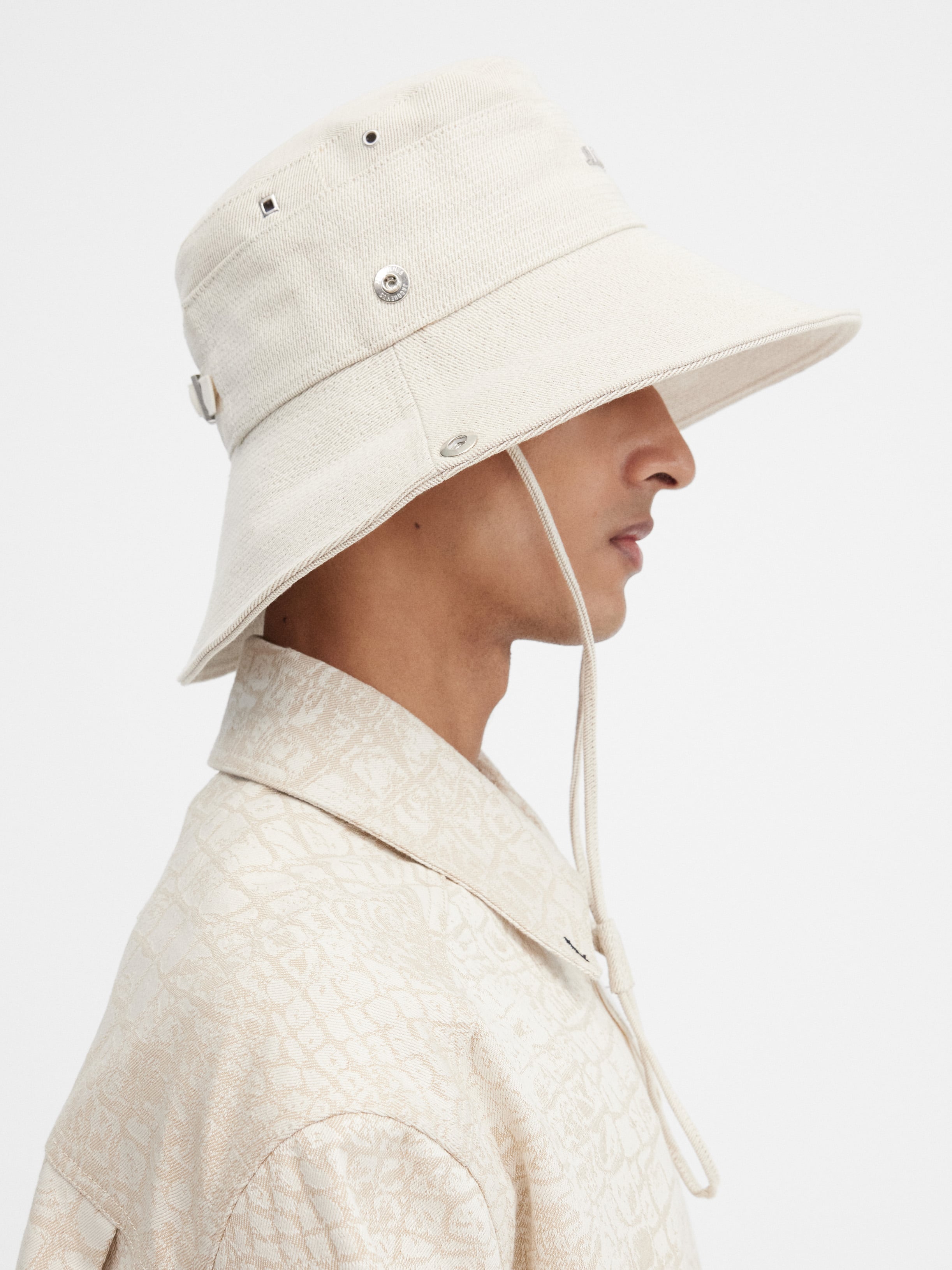 The De-nîmes Denim Bucket Hat