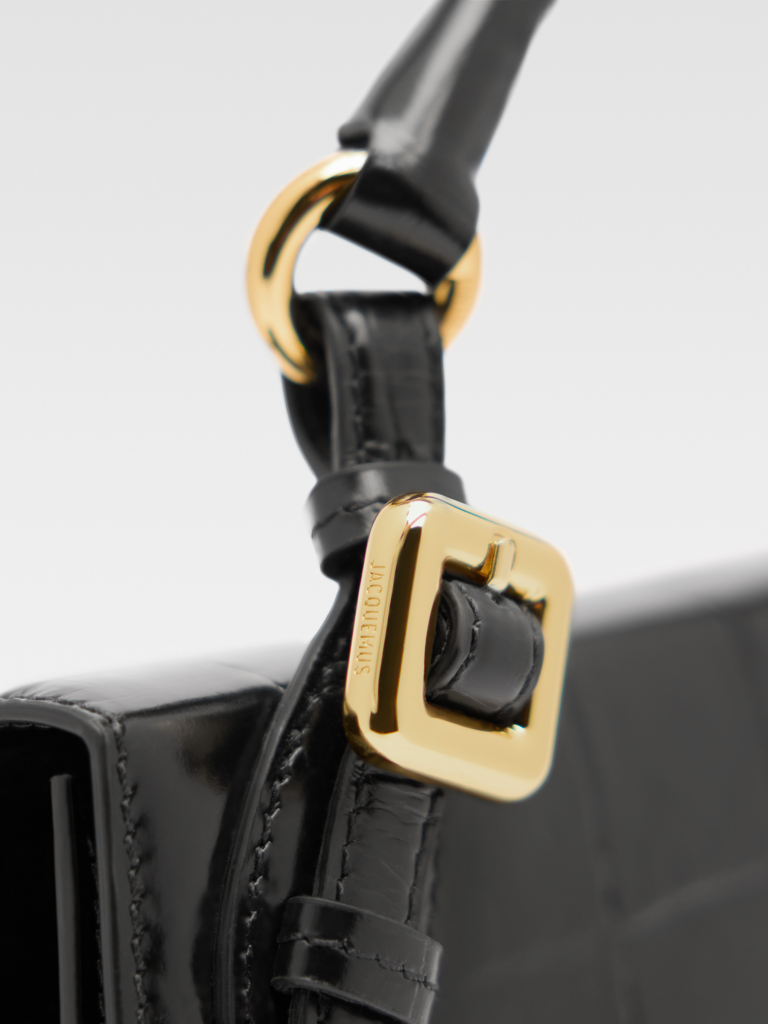 The Long Chiquito With Buckle