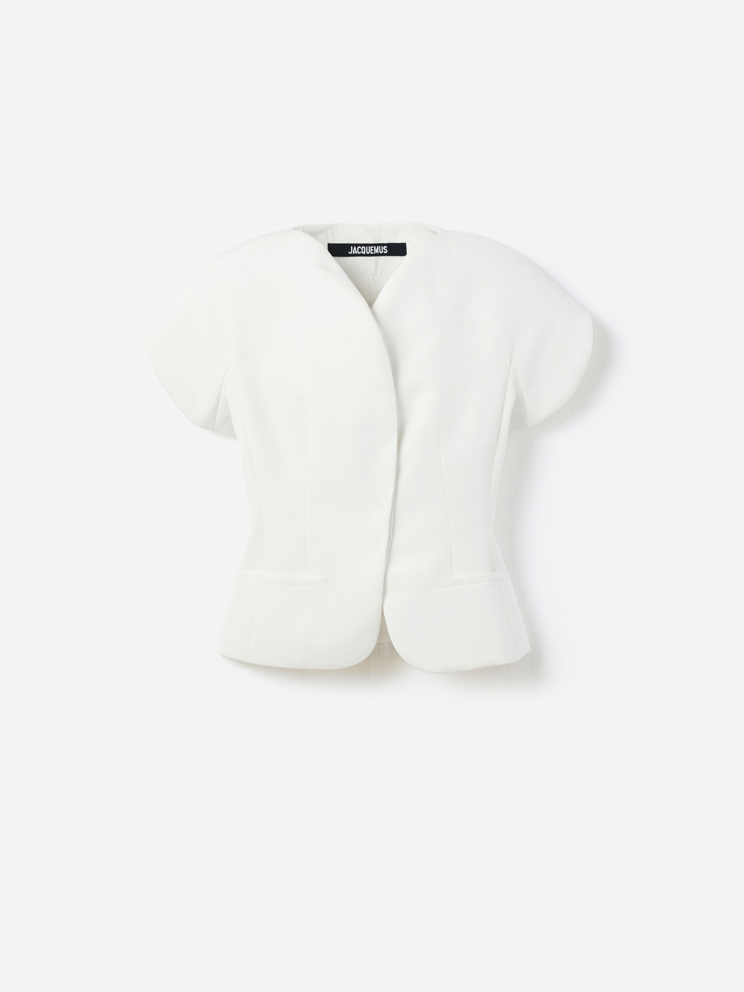 The Ovalo Short-sleeve Jacket