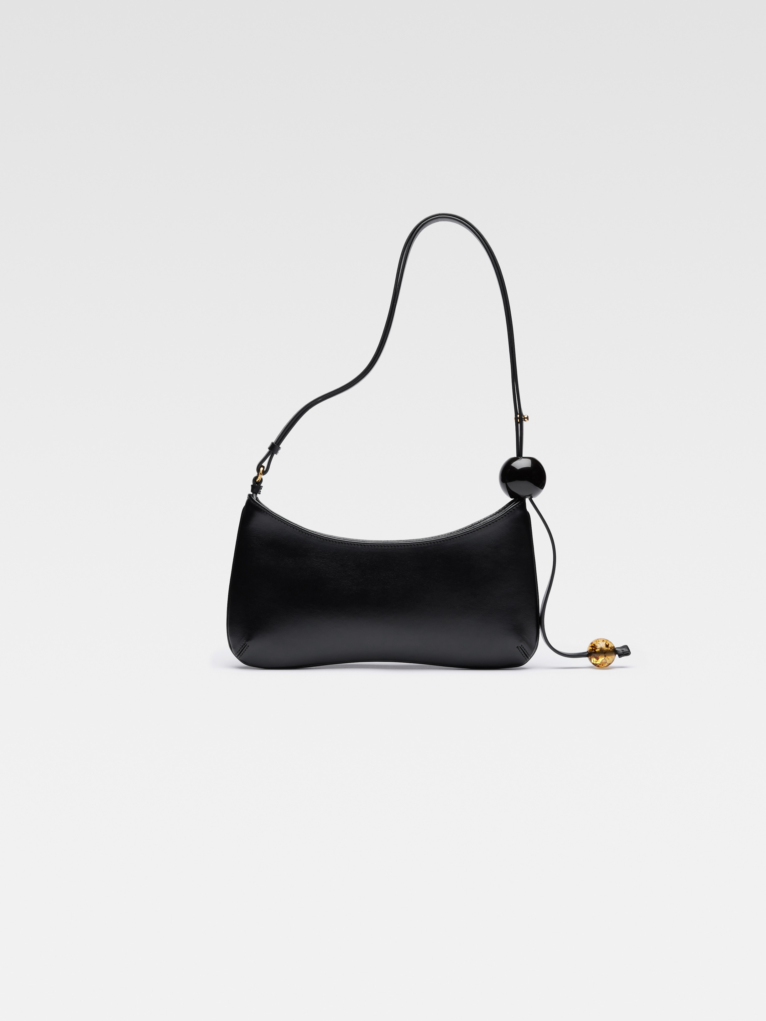 The Bisou Perle