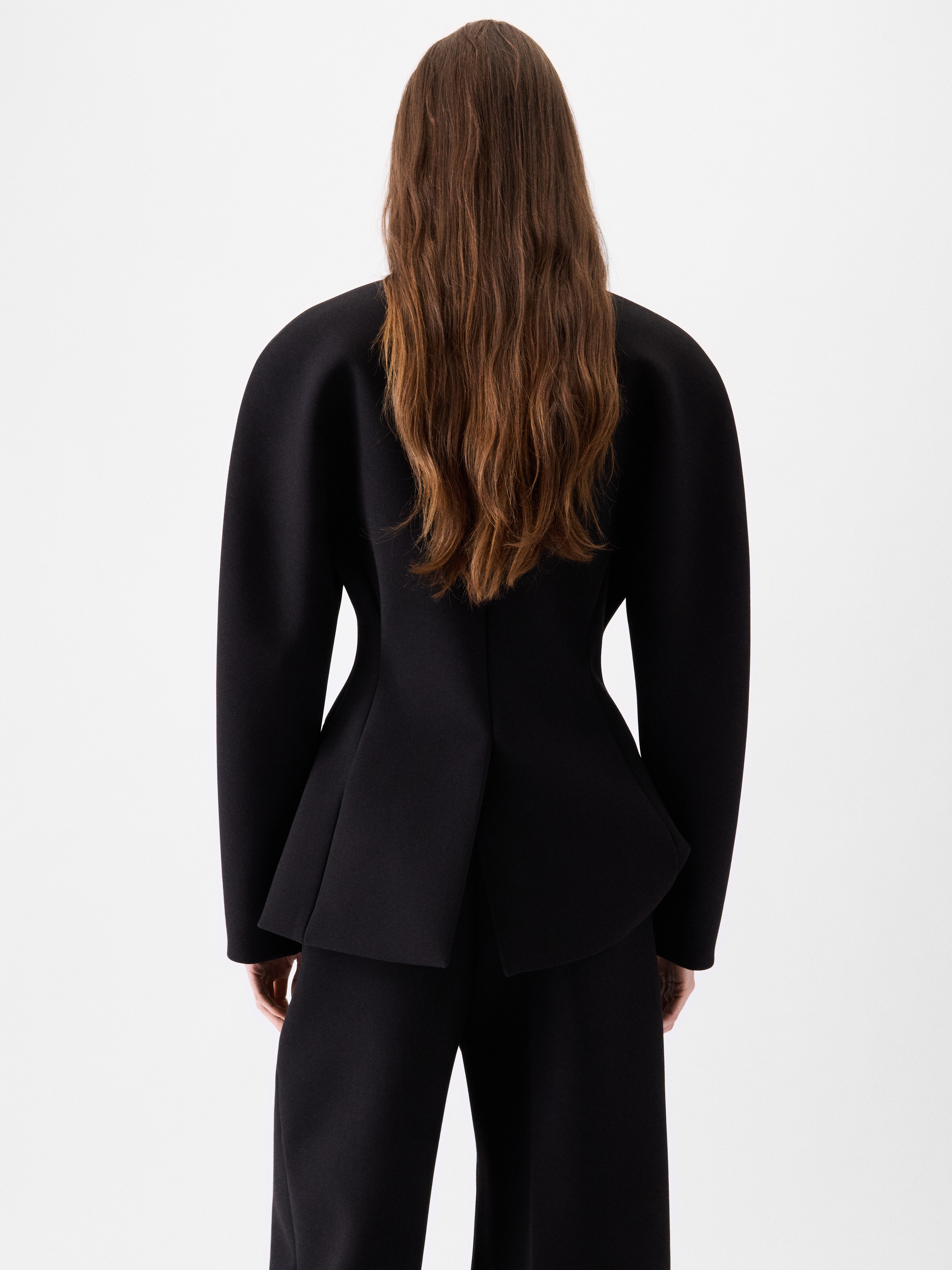 The Ovalo Jacket