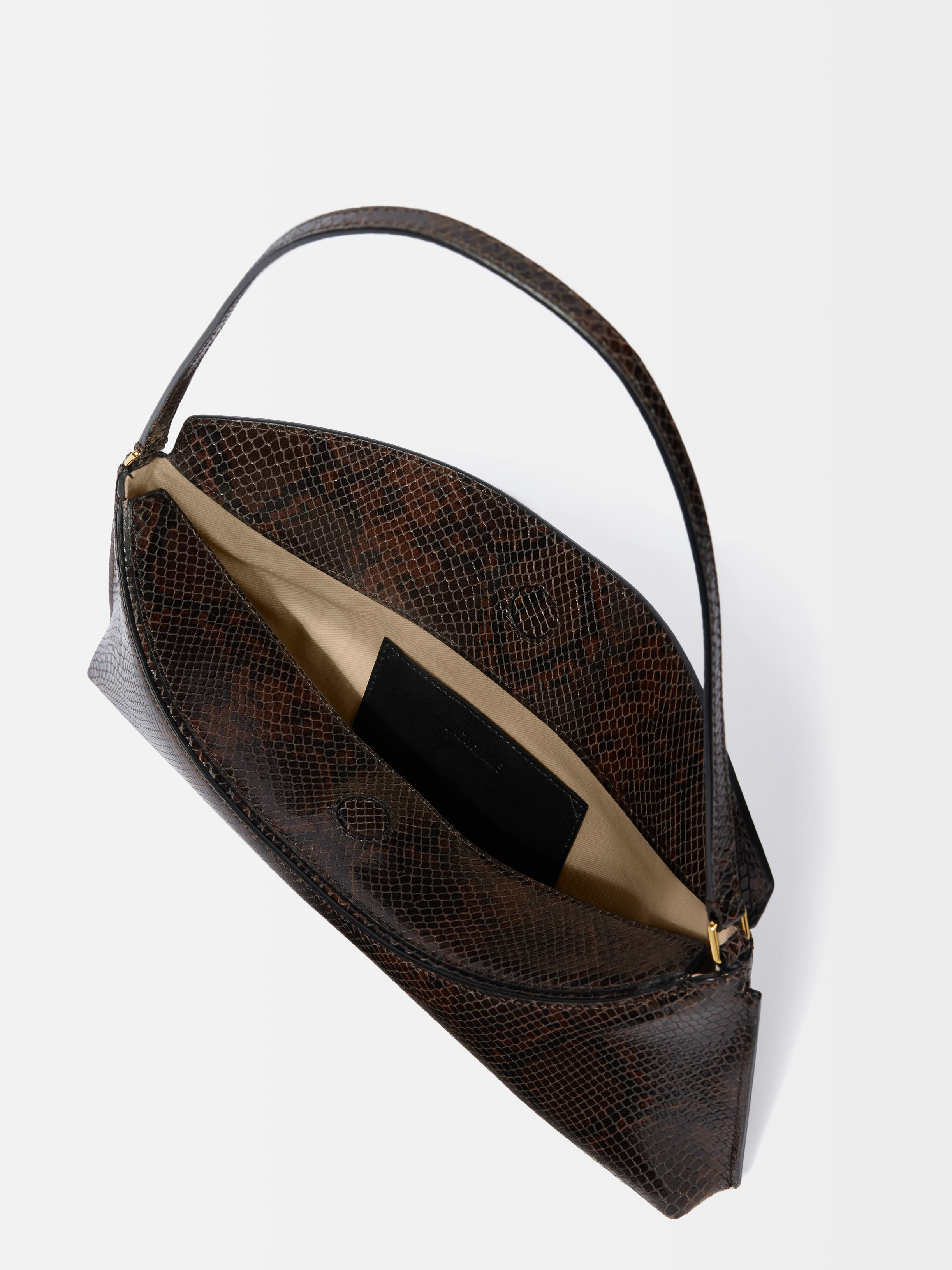 The Ovalo Clutch