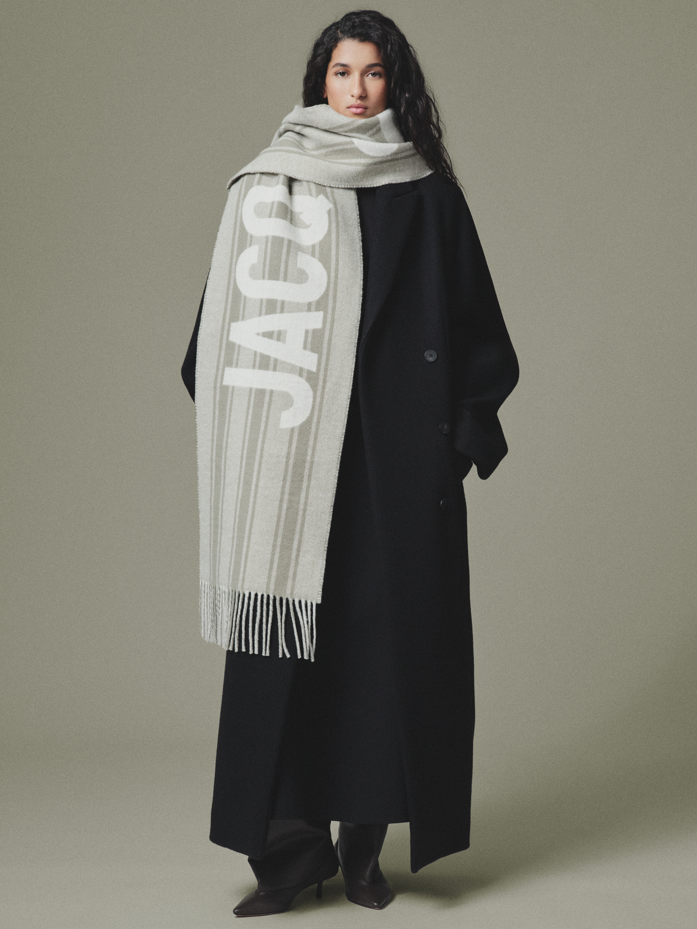 The Jacquemus Scarf