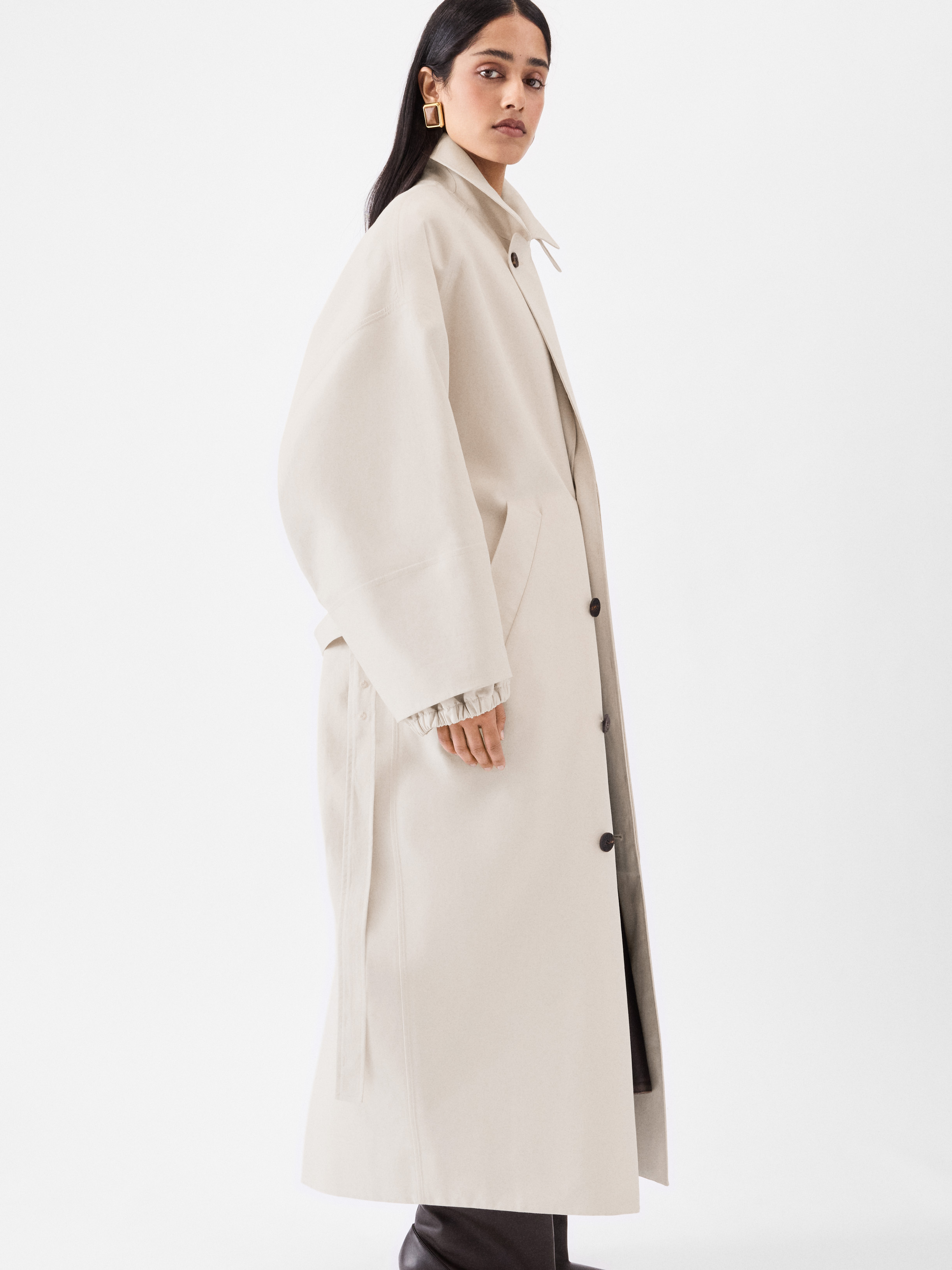 The Trapezi Trench Coat