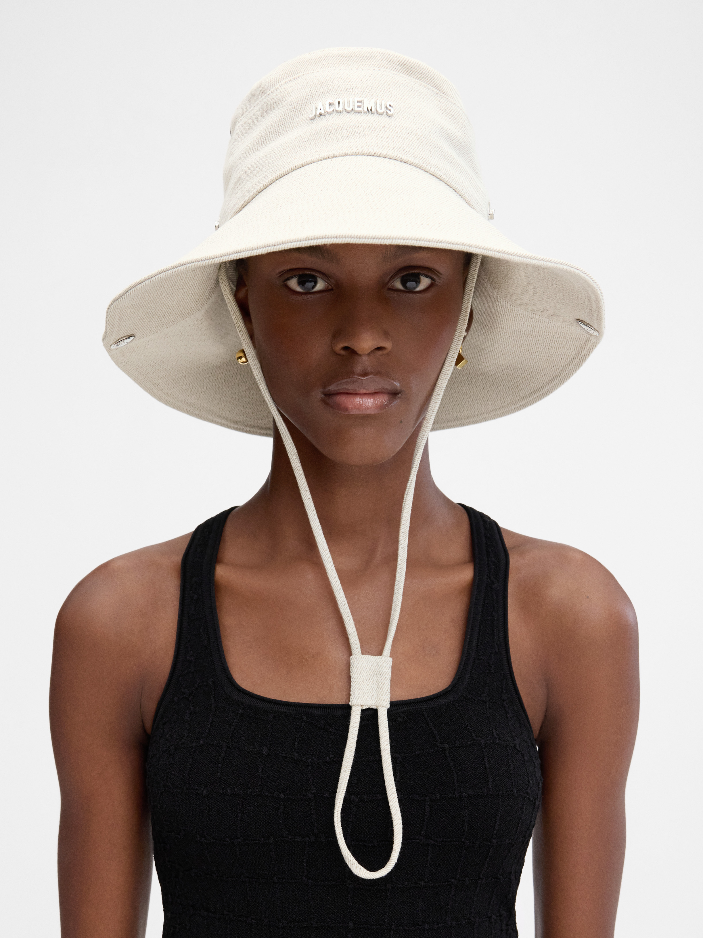 The De-nîmes Denim Bucket Hat